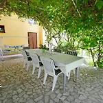 Karolina - Oasis With Free Parking Apartment Pula